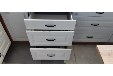 Meble kuchenne Stilo biały mat / biały mat 2,1 na 3,5